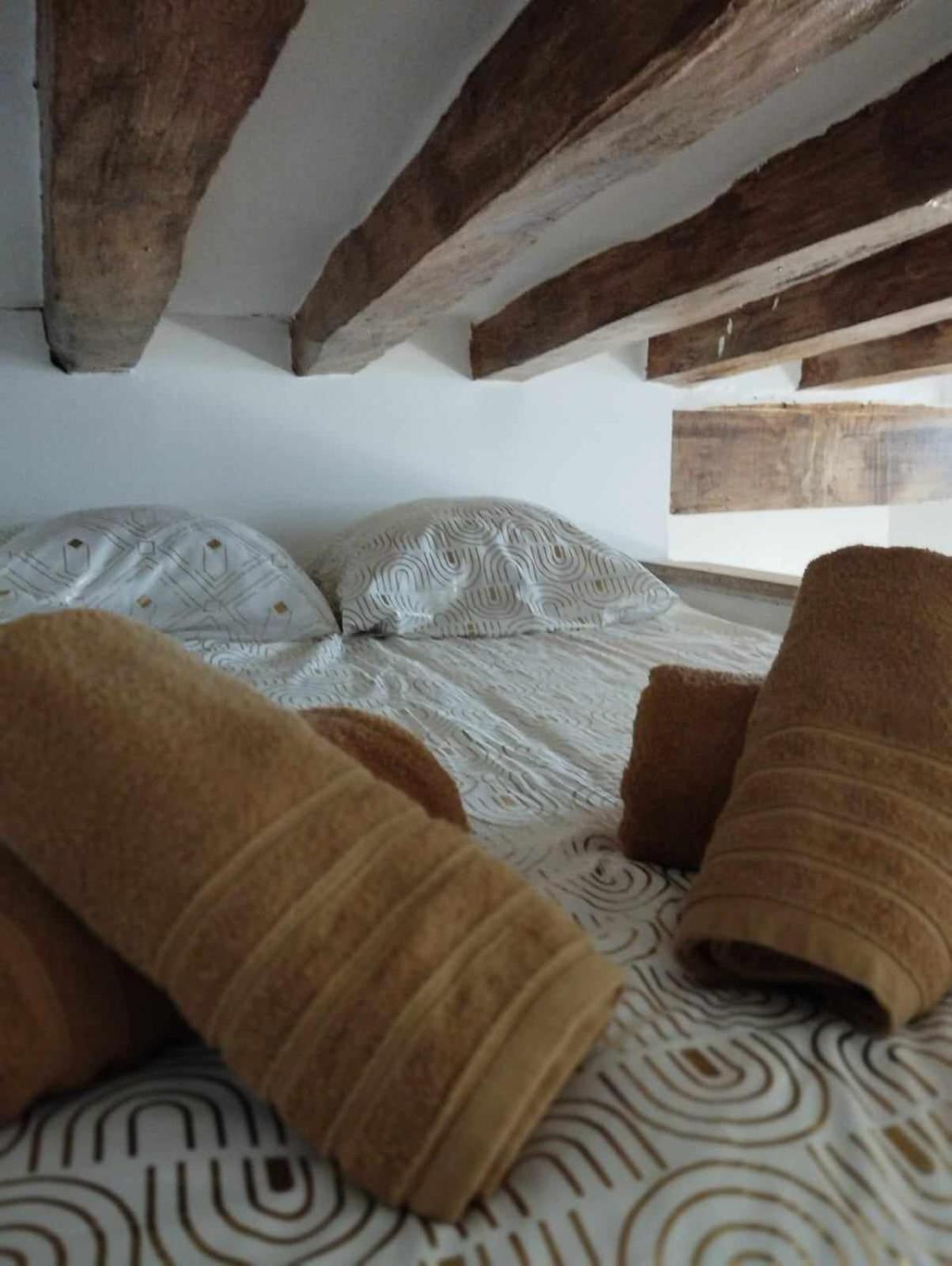 Nid Douillet En Plein Coeur De La * Dieppe